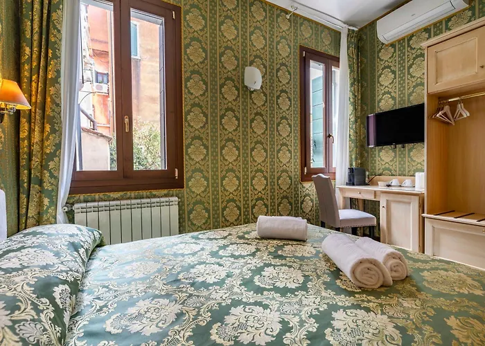 Ca Beatrice Guest house 4*